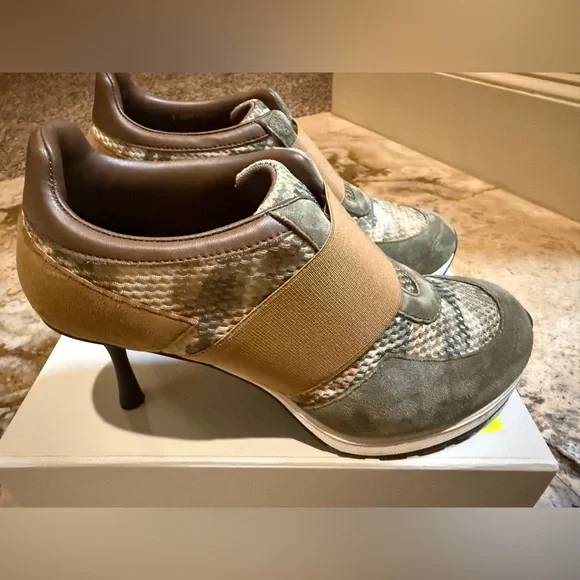 Sneex Slip-On Sneakers in Olive & Tan - Picture 6 of 9